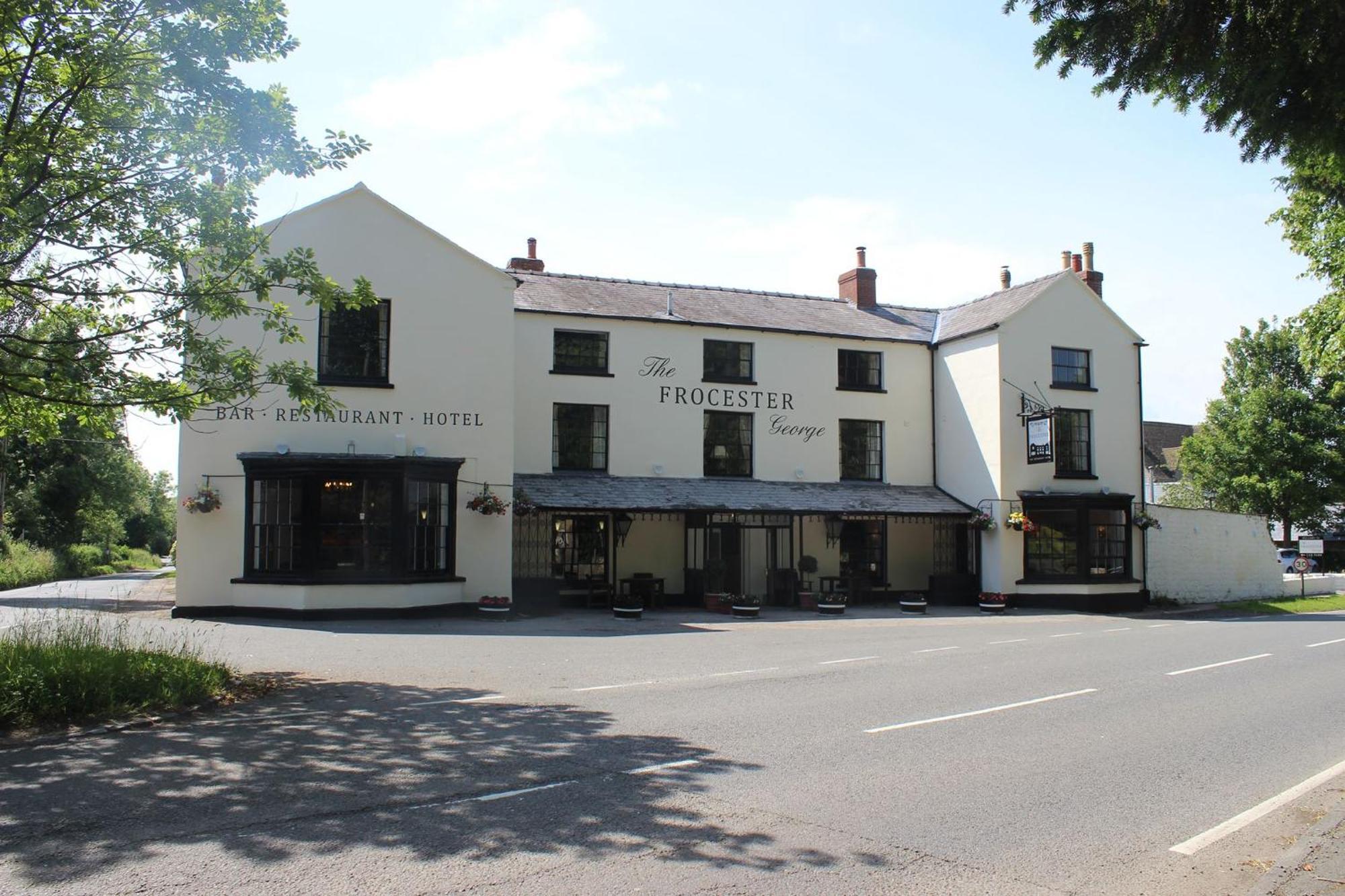 The Frocester Luaran gambar